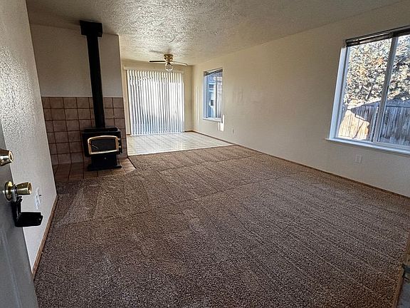 2nd image of 1151 NE Viking Ct