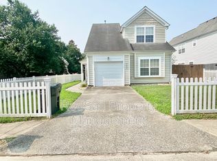 405 Holmes Blvd, Yorktown, VA 23692