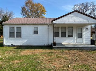 400 N Diagonal St, Decherd, TN 37324