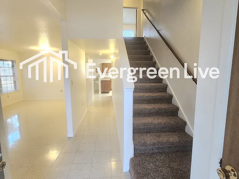 128 Fireball Dr — Photo 2