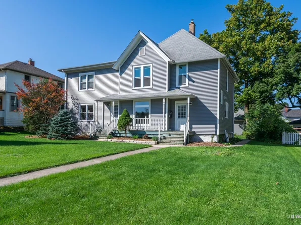 510 S Wheaton Ave #2, Wheaton, IL 60187