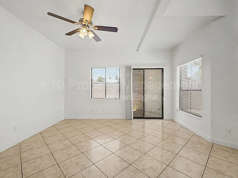 280 S Elizabeth Way #37 — Photo 4