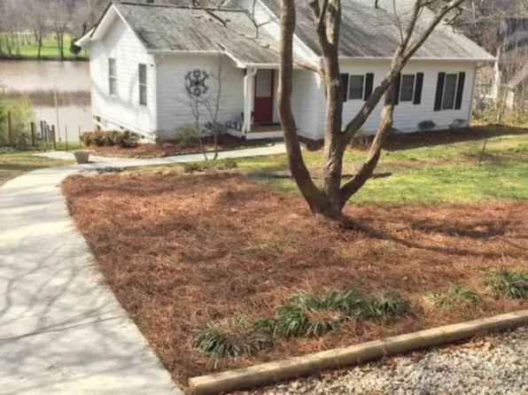 115 Barrett Cir, Anderson, SC 29621