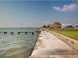 1702 Todville Rd, Seabrook, TX 77586