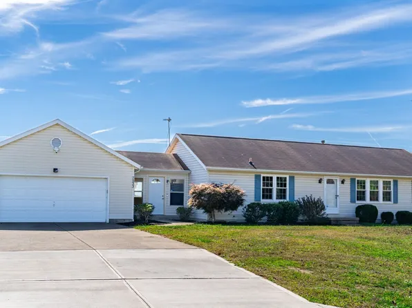7533 Selby Rd, Athens, OH 45701