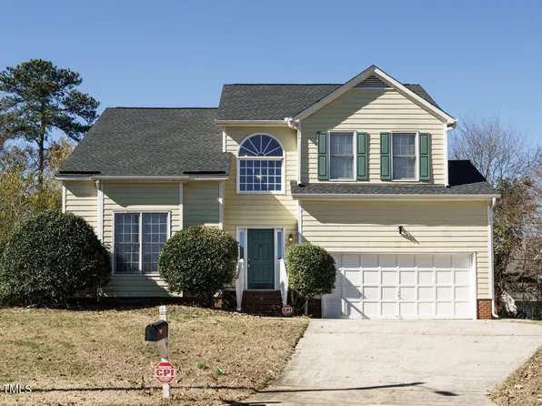 6 Hanska Ct, Durham, NC 27713
