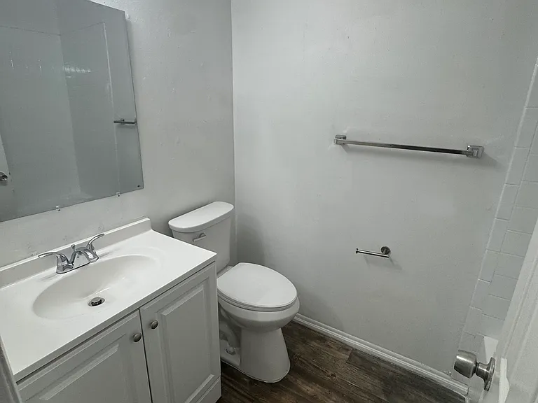 8560 Channelview Cir — Photo 6