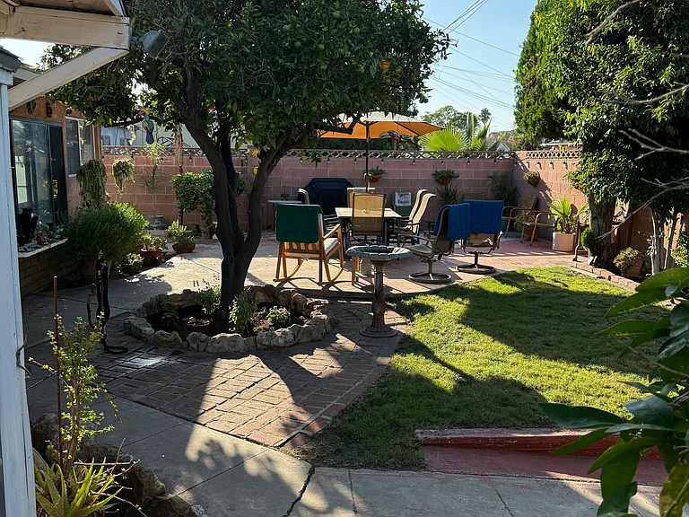 1425 W Pine St — Photo 4
