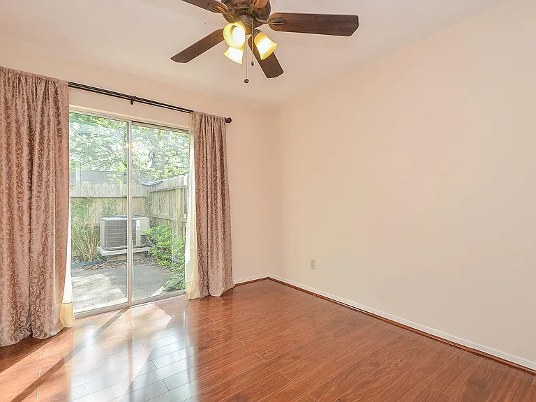 2209 Bauer Dr #B — Photo 8