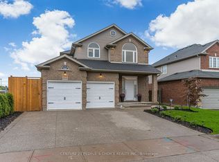 8383 Heikoop Cres, Niagara Falls, ON L2H3J7