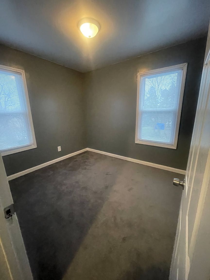 4531 Horatio St #2, photo 1