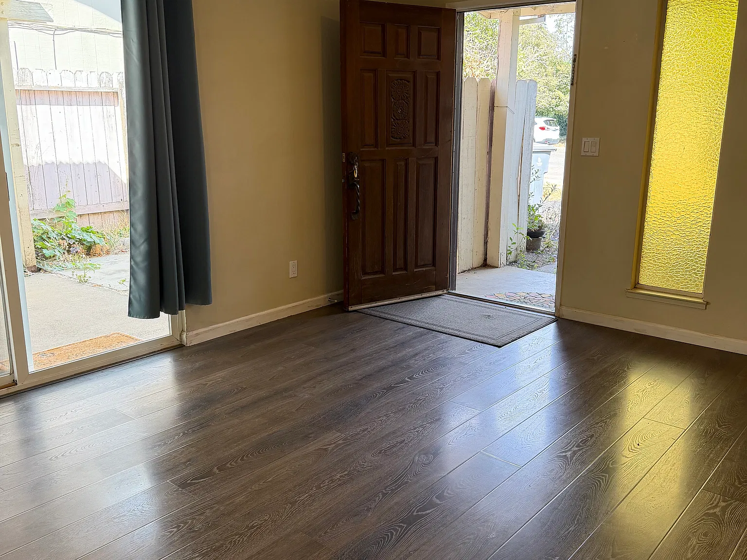 2 bed, 1100 sqft, $2,800 — Photo 2