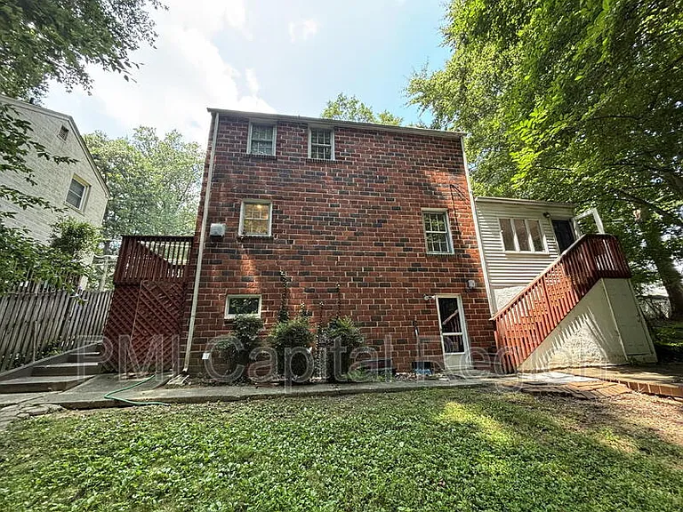 9919 Big Rock Rd — Photo 23