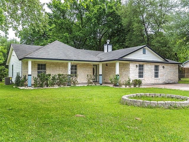 1st image of 406 Whitetail Dr