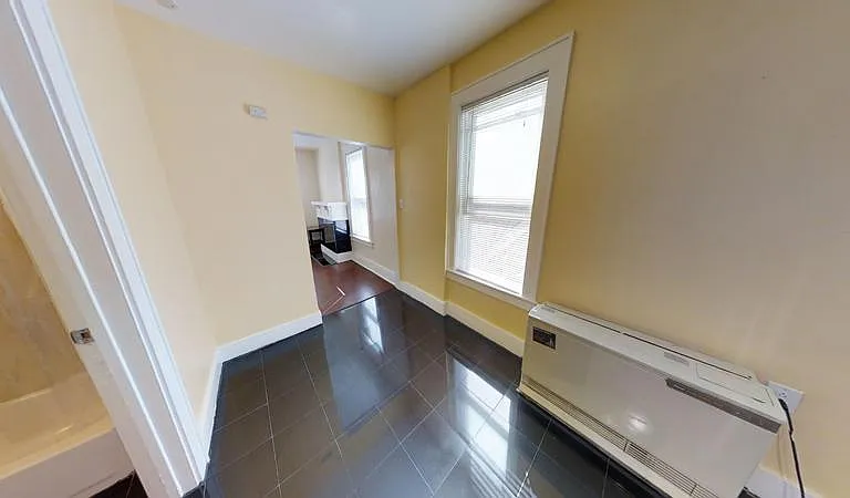 1929 E Genesee St #6 — Photo 13