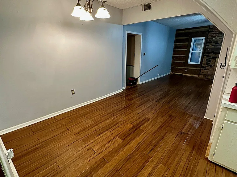 706 Pilgrim Frst — Photo 25