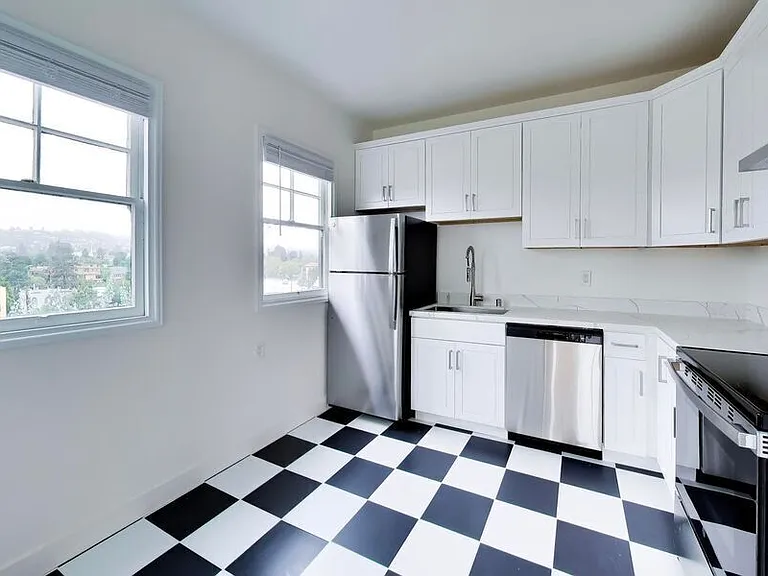 3719 Emerson St #9 — Photo 8