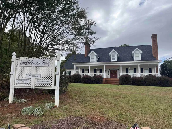 105 Marshland Ln, Greer, SC 29650