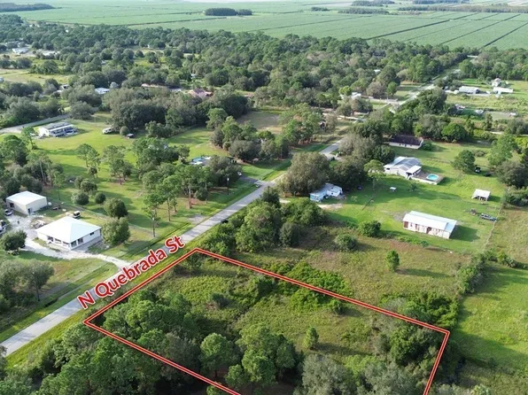 725 N Quebrada St, Clewiston, FL 33440