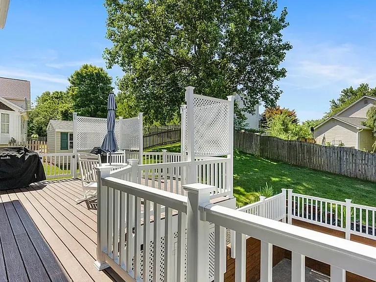 39 Thornberry Ln — Photo 8