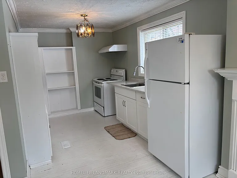714 Cortez Ave — Photo 10