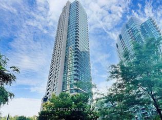 219 Fort York Blvd #1811, Toronto, ON M5V 1B1