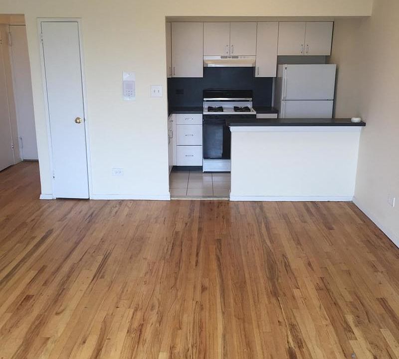 1st image of 24530 Grand Central Pkwy APT 4F