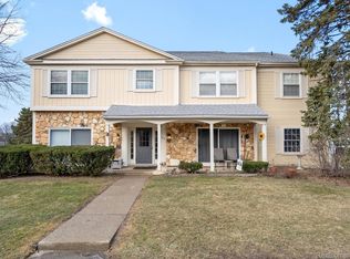 790 Bloomfield Village Blvd APT H, Auburn Hills, MI 48326