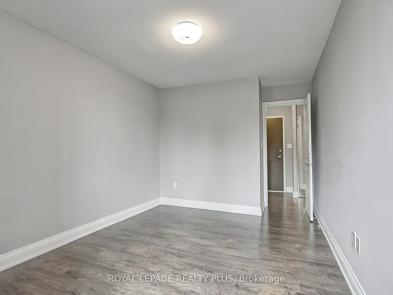 420 Mill Rd #309 — Photo 32