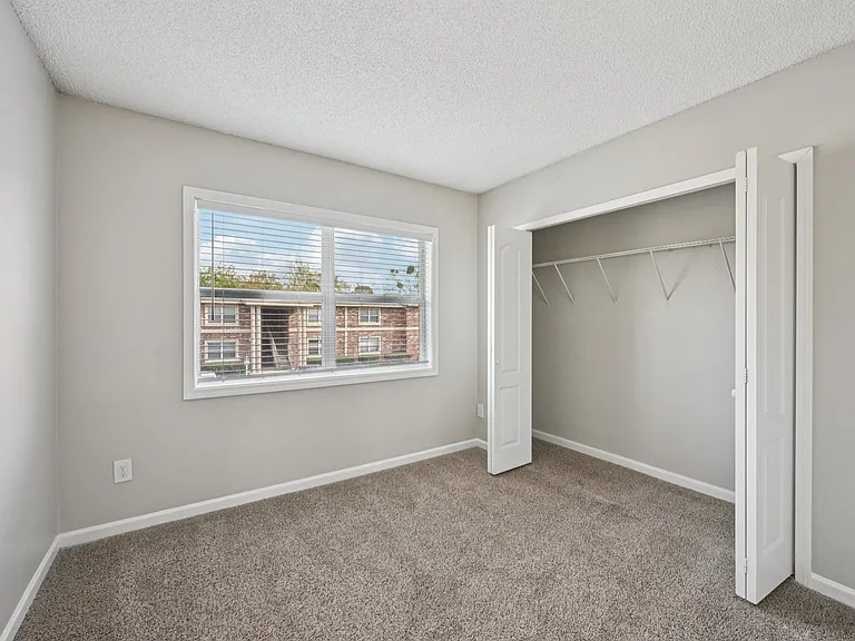 Sea Oats Apartments — Photo 14