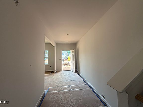 4th image of 300 Allegheny Dr