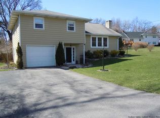 340 Elmendorf Dr, Hurley, NY 12443