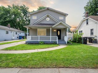 17708 S Martin Rd W, Roseville, MI 48066