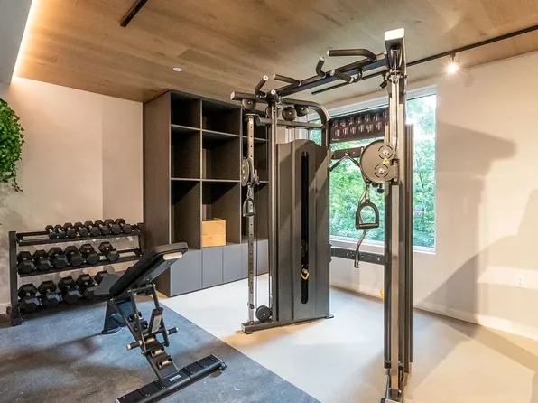 974 Carroll Street image 28 of 30