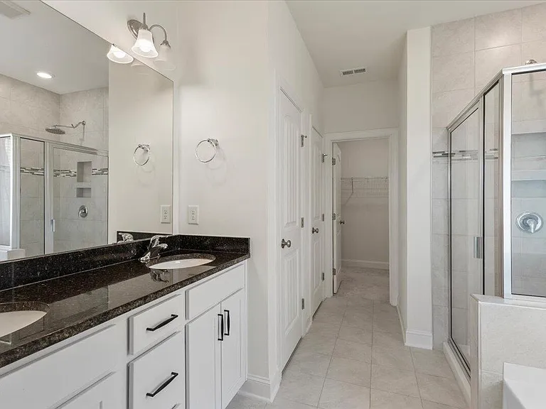 155 Bourne Dr — Photo 23
