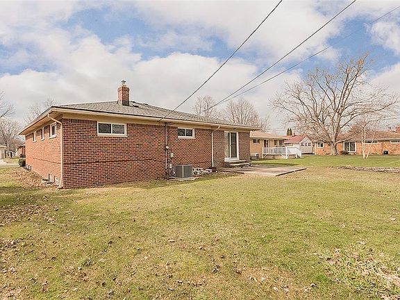2nd image of 5917 Mayflower Ave