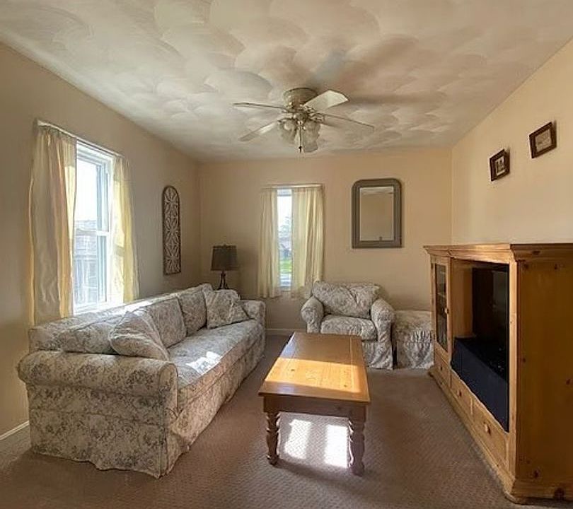 1st image of 95 Mill Rd #2