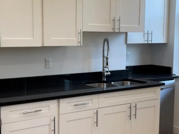 565 6th Avenue image 12 of 20