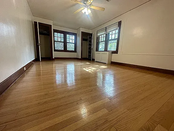 325 Bogert Ave — Photo 28