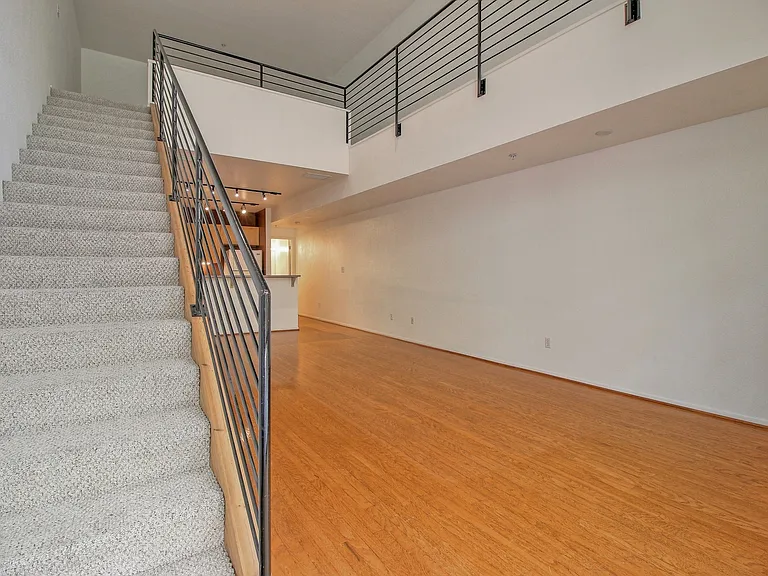 400 N 1st St #112 — Photo 11