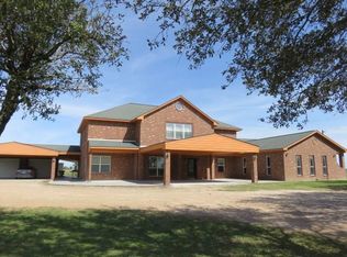 719 County Road 411, El Campo, TX 77437