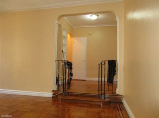 239 E 181st St, Bronx, NY 10457