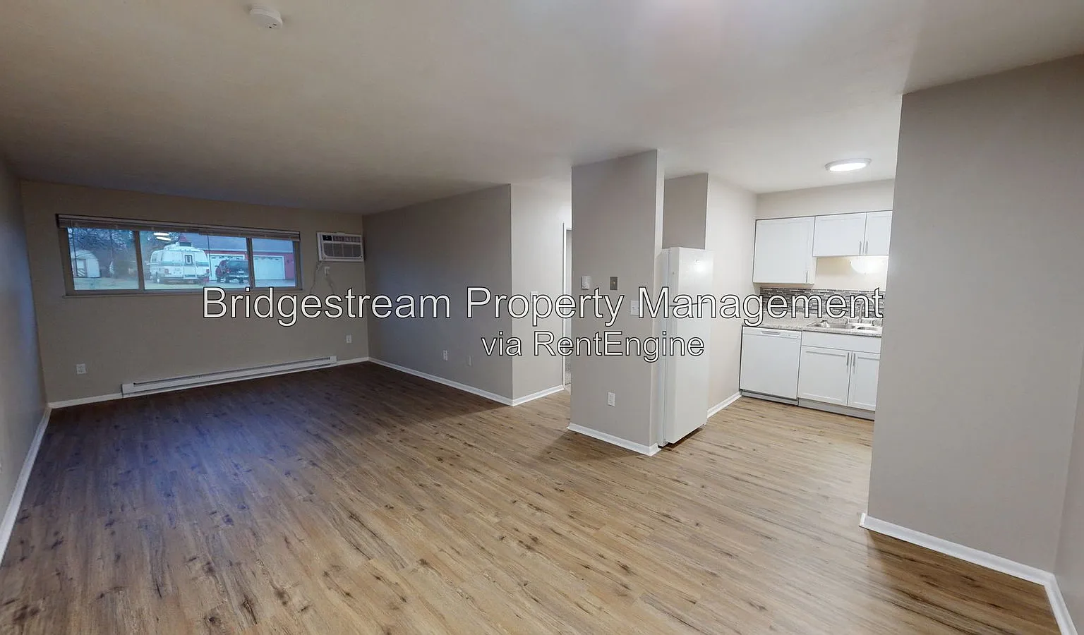 85 N Gebhart Church Rd — Photo 2