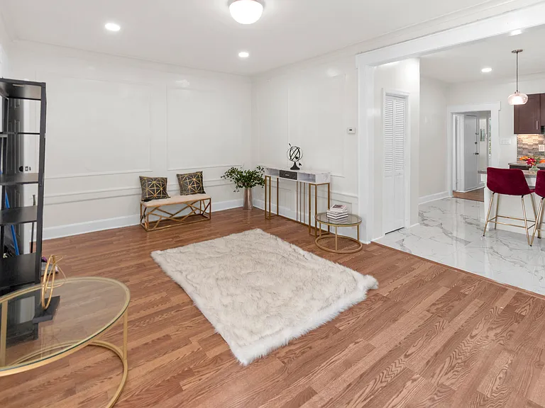 151 Mapes Ave #2 — Photo 2