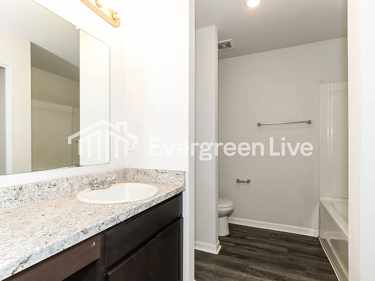 12407 Waterbury Dr — Photo 9