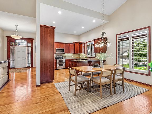 5th image of 3615 152nd St