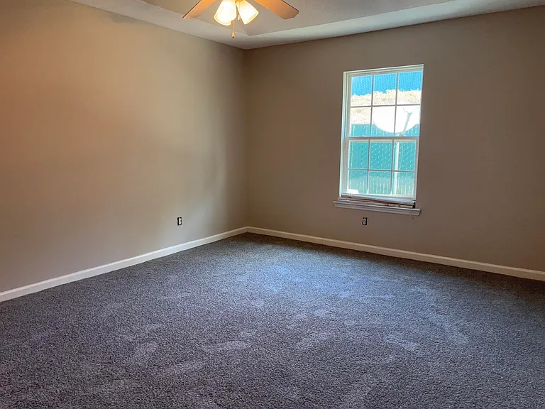 452 Flowing Creek Dr — Photo 7