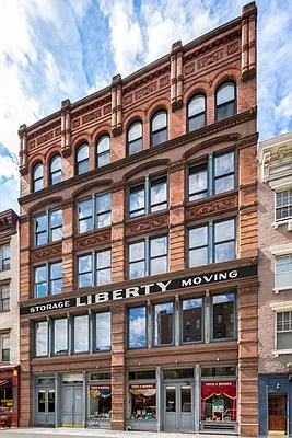 Sold by Douglas Elliman | media 18