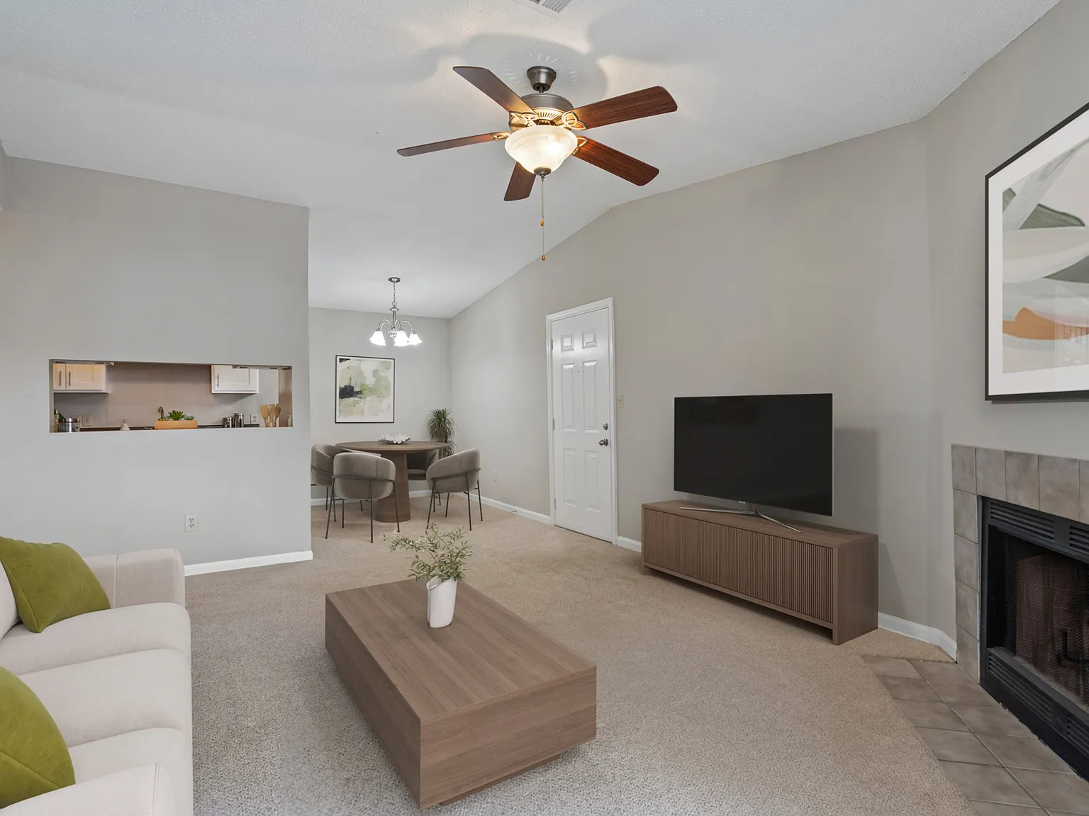 Villages at Spring Hill Apartments — Photo 2