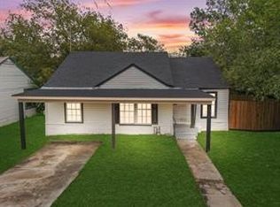 904 N Virginia St, Terrell, TX 75160